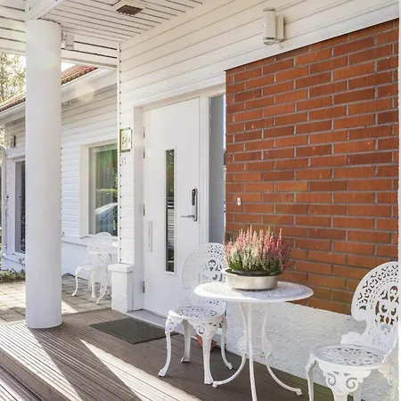 Kataja Hideaway By Hilla アパート ロヴァニエミ